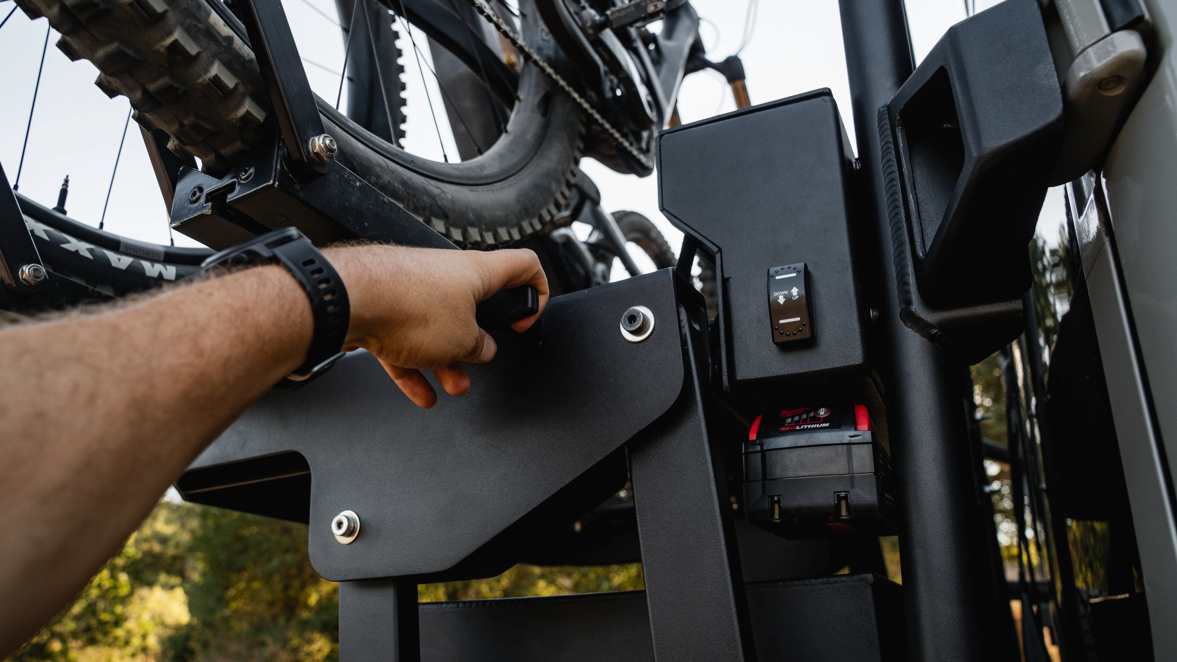 Aluminess 2019+ Mercedes Sprinter PowerLift Bike Rack - Image 10