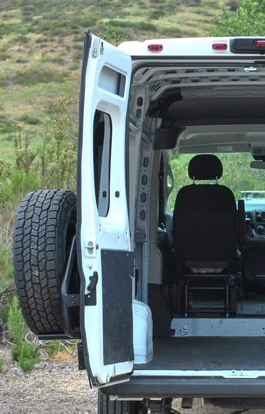 Aluminess 2014+ Ram ProMaster Rear Door Ladder - Image 4