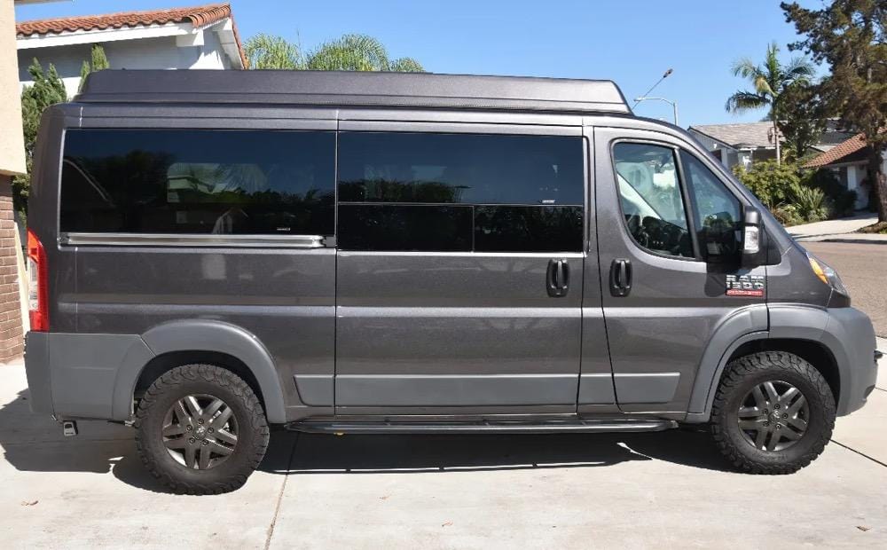 CRL Ram ProMaster Passenger Side Sliding Door T-Vent Window (FW395R) - Image 3