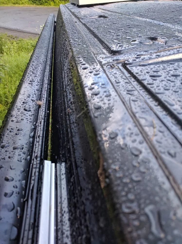 Fiamma F45S 300 RV Awning (10'1'') - Image 7