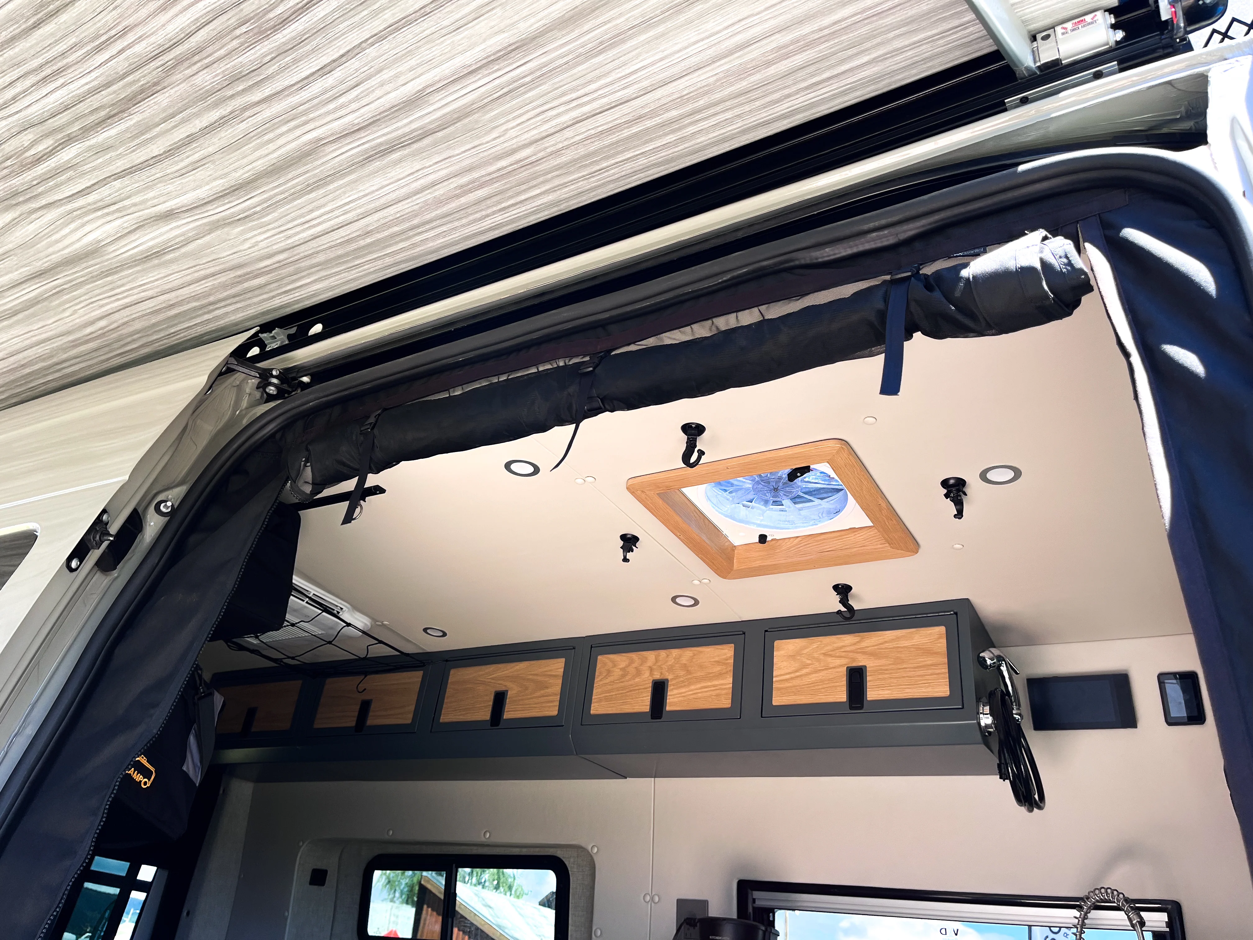 MaxxAir MaxxFan 7500K Roof Vent Fan Install Kit - Image 3