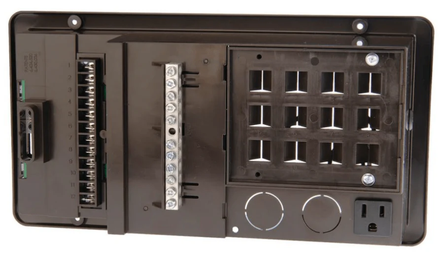 Progressive Dynamics PD5000 AC/DC RV Distribution Panel - Image 4