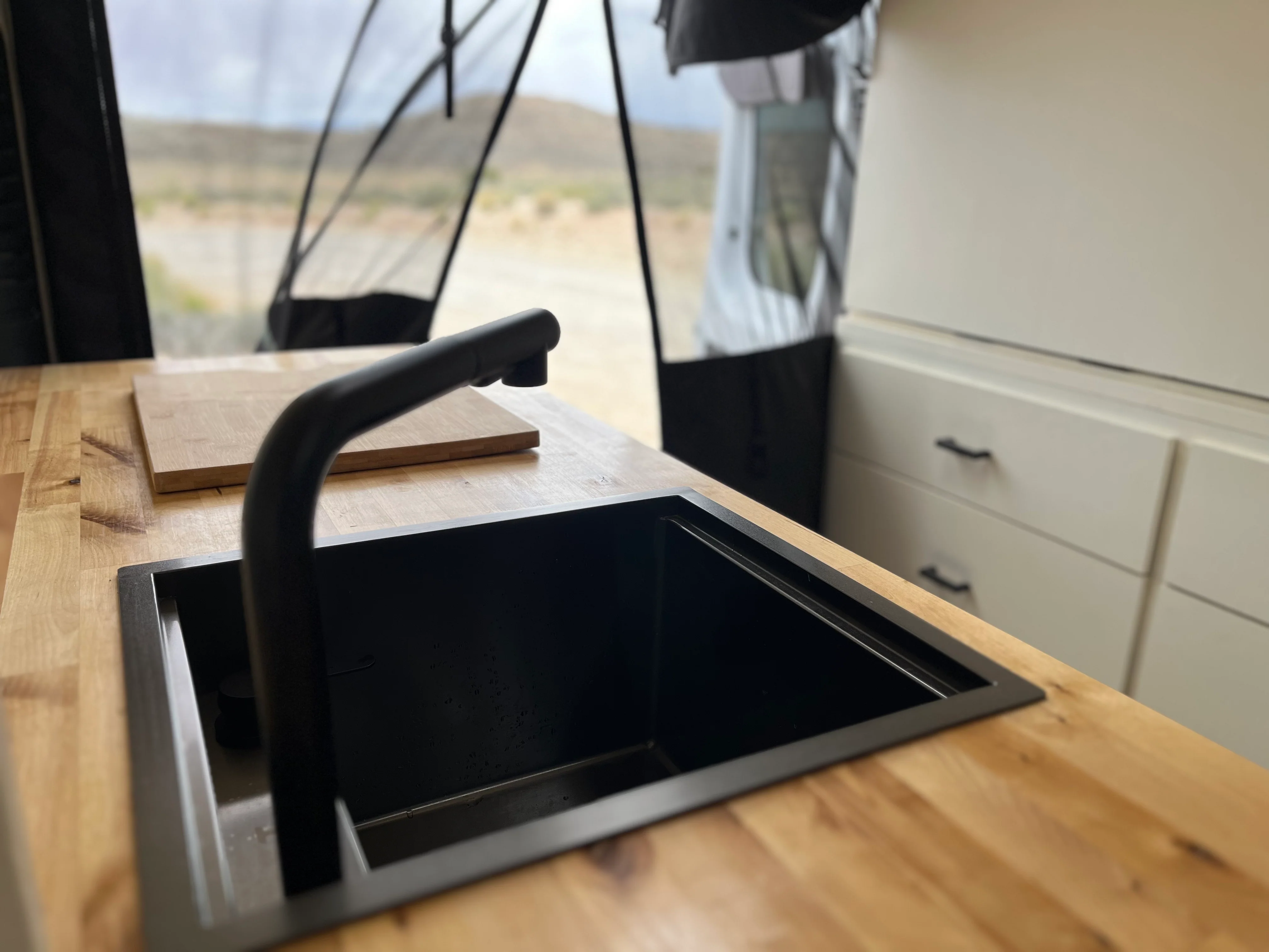 Tec Vanlife Nanotech Sink (Bamboo Cover/Chopping Board) - Image 3