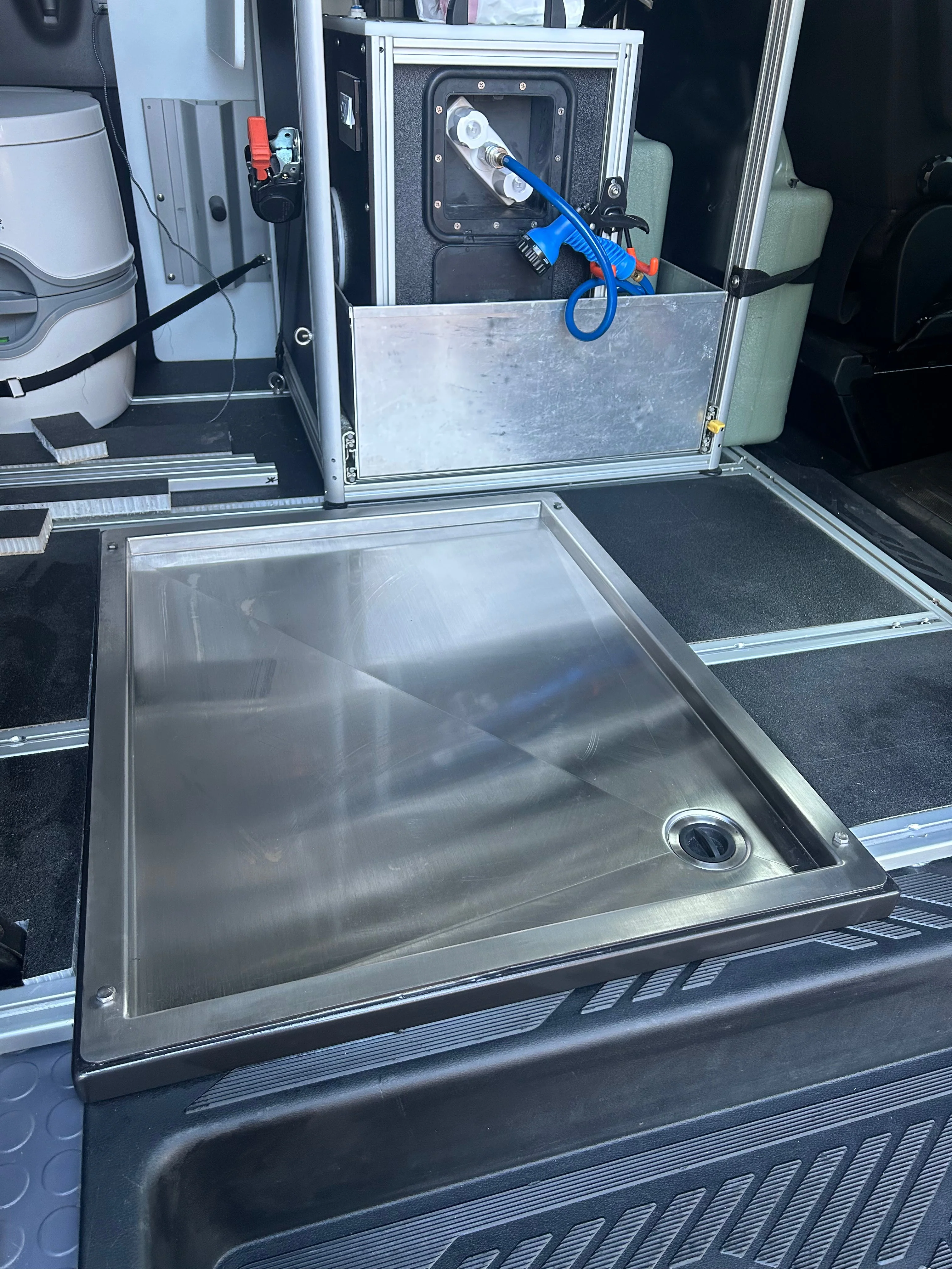 Tetravan In-Floor Shower Pan STAINLESS STEEL - Image 6