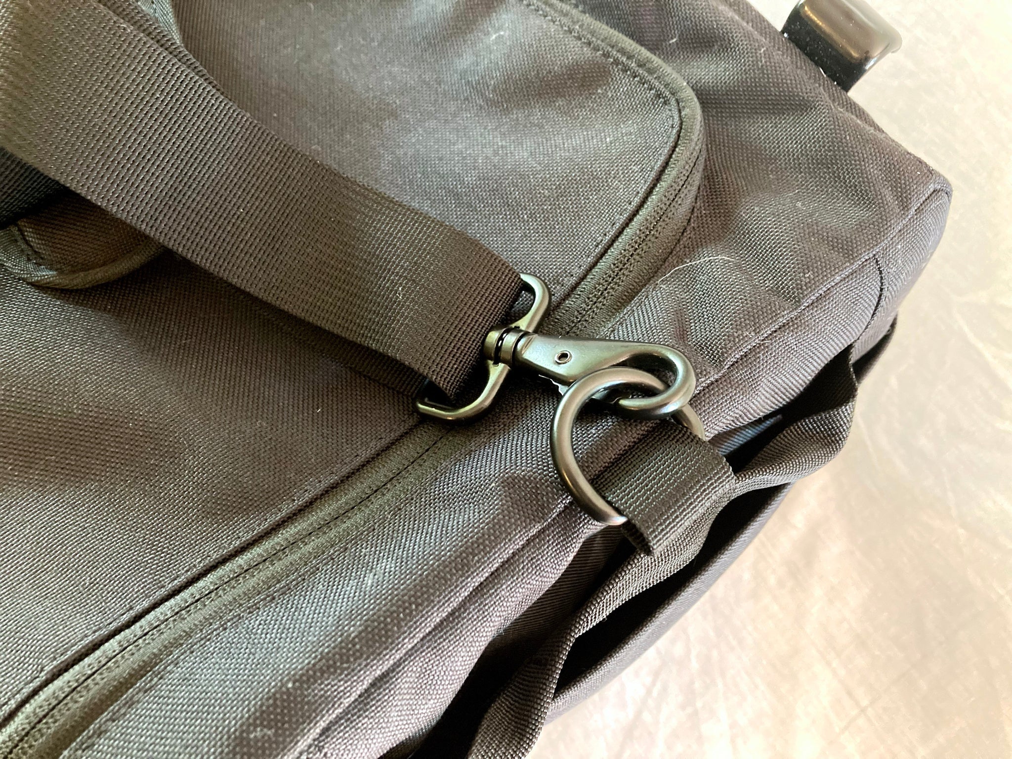 Van Wife Components Hanging Bags - Image 17